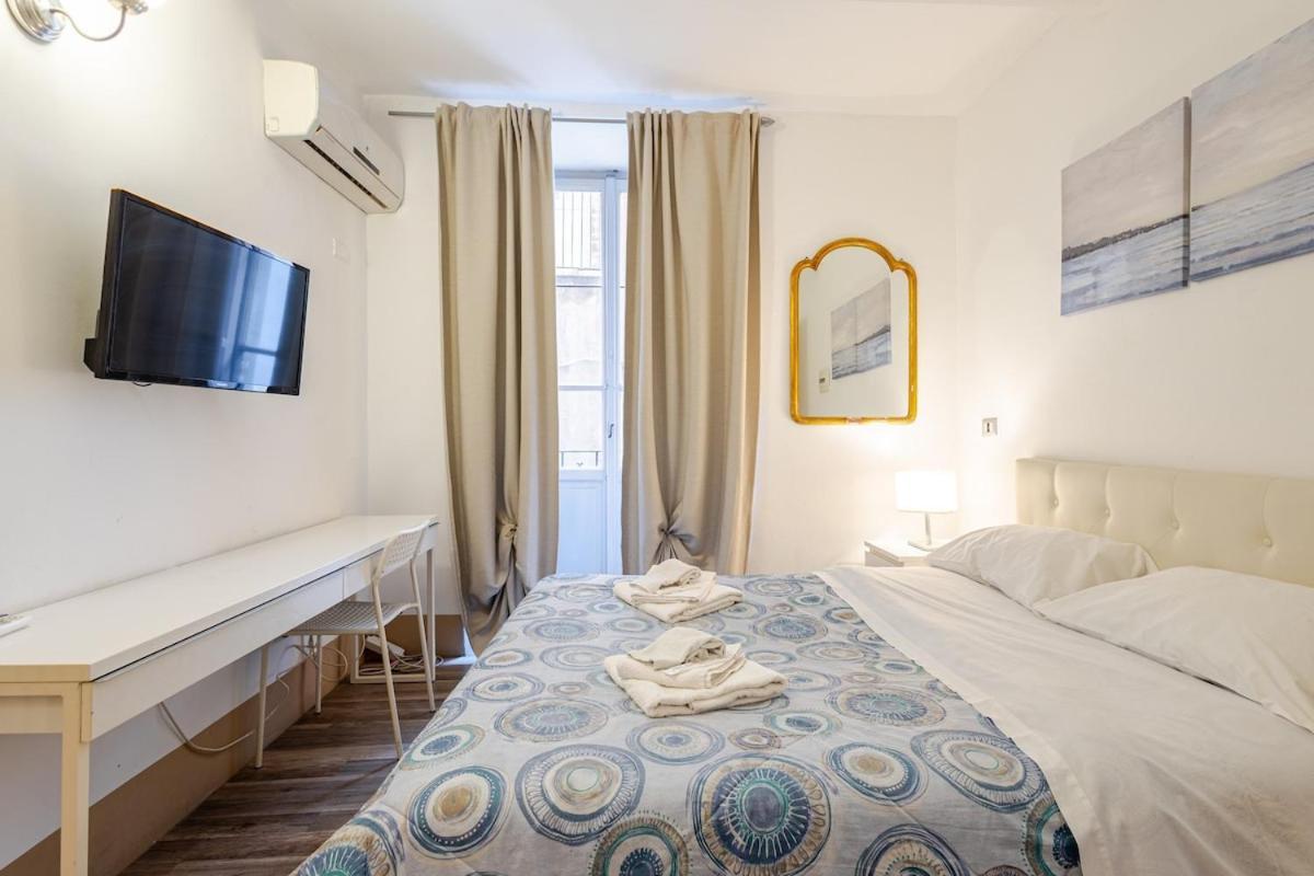 Elephant'S Smile B&B Катания Екстериор снимка