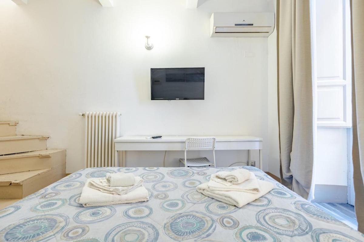 Elephant'S Smile B&B Катания Екстериор снимка